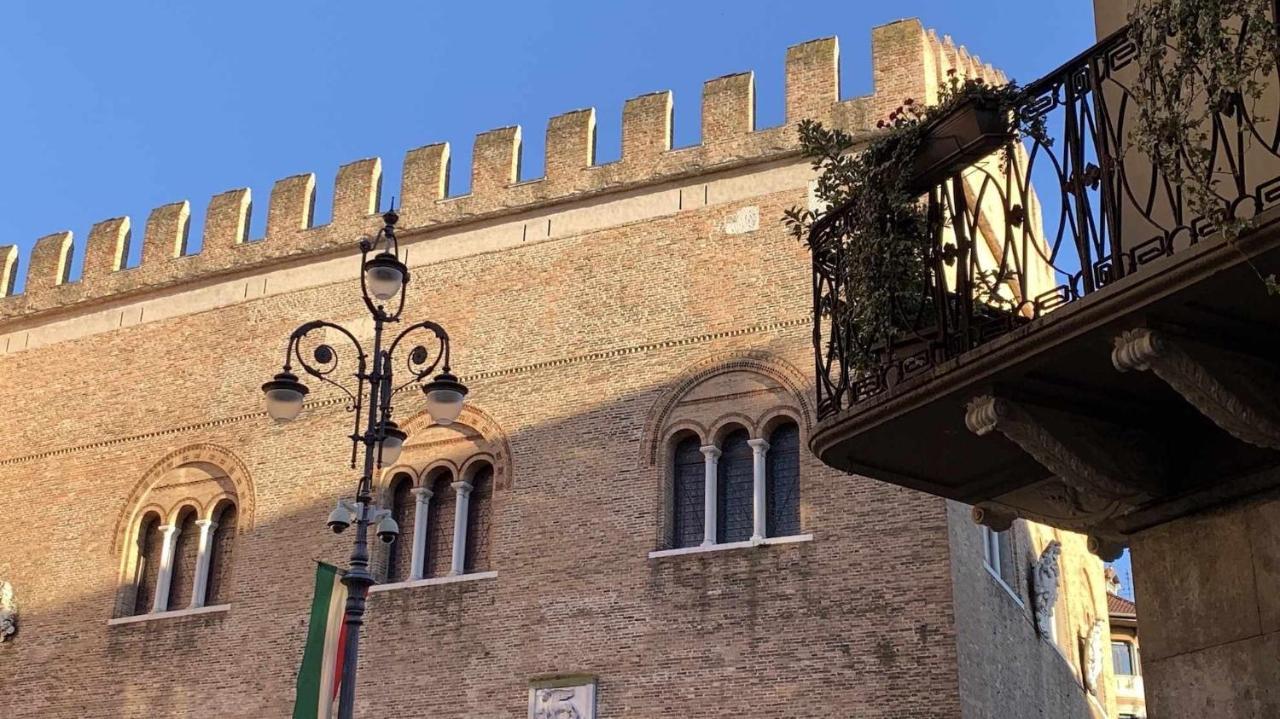 Do Pomi Suite Treviso Luaran gambar
